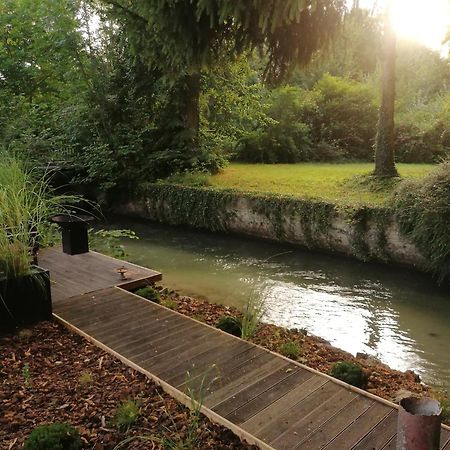 Bed and Breakfast Pavillon C.R Isles-sur-Suippe Exterior foto